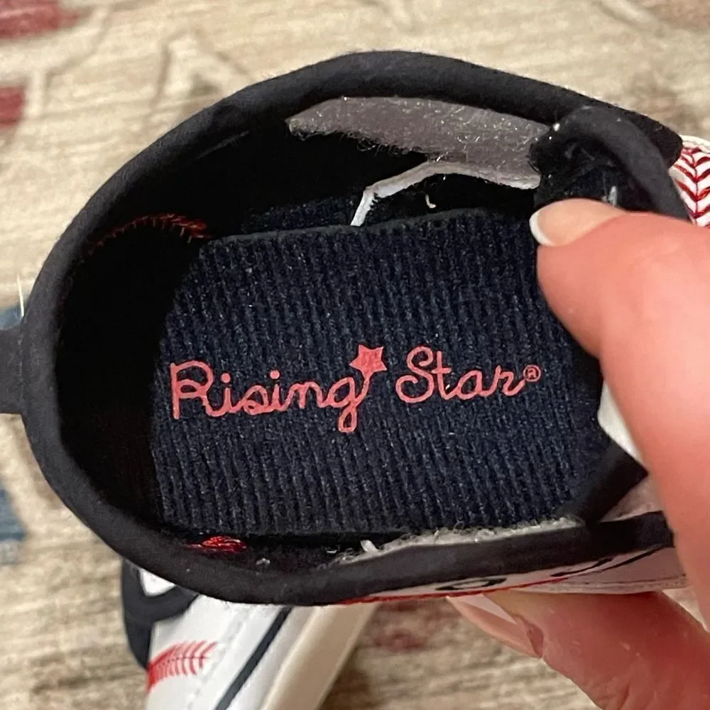 NWOT Rising Star Infant Baby Baseball Walker Shoes 3-6 months